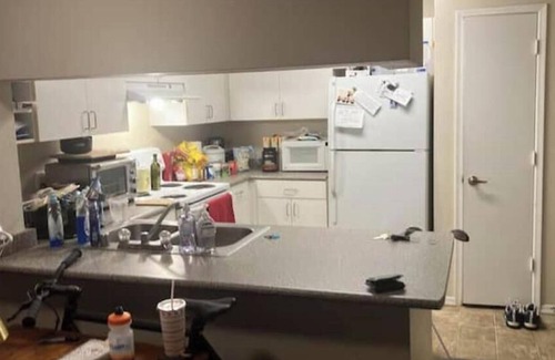 Contra Costa County Apartment | 750 sq ft, carpeted, futon.
