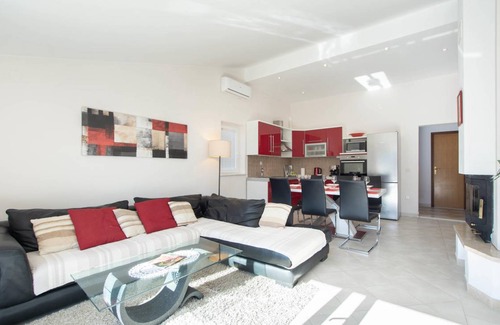 Ostrvica Apartment | 76 m² Apartment ∙ 3 bedrooms ∙ 8 guests