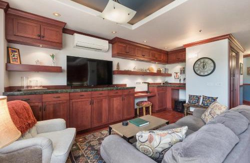 Historic Downtown Durango House | 766 Main Avenue Unit 202