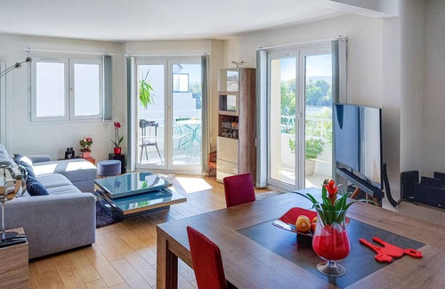 Triel-sur-Seine Apartment | 77 m² Apartment ∙ 2 bedrooms ∙ 4 guests