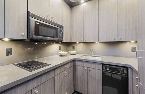 Austin Apartment | 7744 Ranch