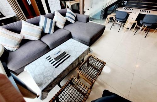 Khlong Toei Nuea House | 7B-Short-term rental allowed-5BRs Downtown Bangkok