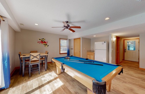 Corolla Light House | 7BR Dog Friendly | Pool | Hot Tub | Game Room