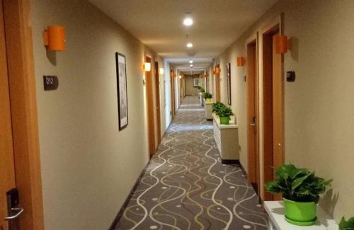 Nenjiang County Hotel | 7Days Premium Heihe Nenjiang County Keyun Station Branch