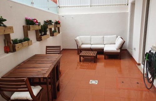 Sao Jose Apartment | 7ti7 Telhal apartment with a lovely Backyard