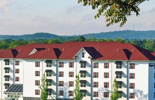 Hershey Apartment | 8/25-8/29 The Suites at Hersey 2 Bed 2 Bath Hotel Suite Full Kit Lndry Sleeps 8