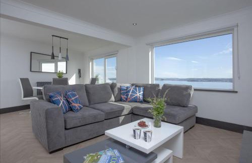 Torquay City Centre Apartment | 8 Bayview, Vernon Court