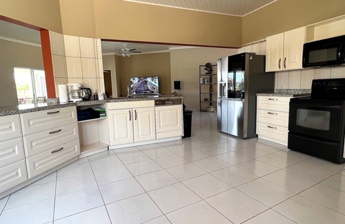 Bakval Villa | 8-Guest Villa with Breathtaking Nature Views