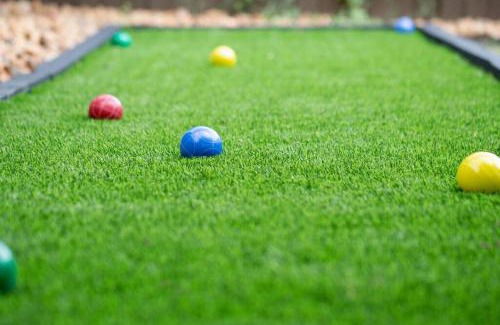 West San Antonio House | 8 mi Lackland AFB BMT HotTub Game Room Bocce Ball