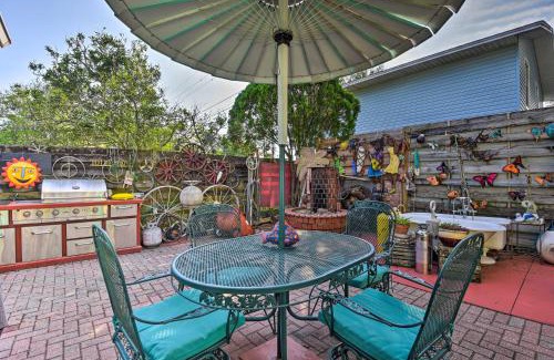 Bradenton Apartment | 8 Mi to Beaches Artistic Bradenton Studio with Yard