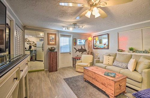 Bradenton Apartment | 8 Mi to Beaches Artistic Bradenton Studio with Yard