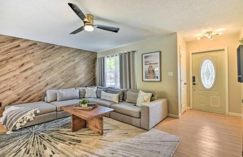Bradenton House | 8 Mi to Beaches Bradenton Home with Poolside Oasis!