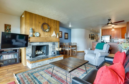 Dillon Condo | 8 Mi to Keystone Resort: Dillion Condo w/Hot Tub!