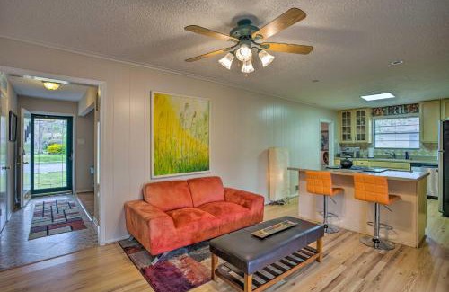 Garland House | 8 Mi to Lake Ray Hubbard Creekside Garland Home