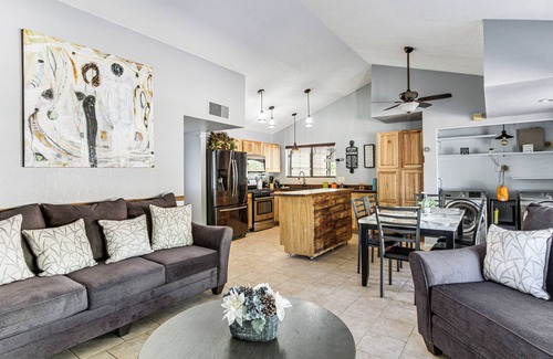 Tucson House | 8 Mi to Linda Vista Trail: Tucson Home w/Patio