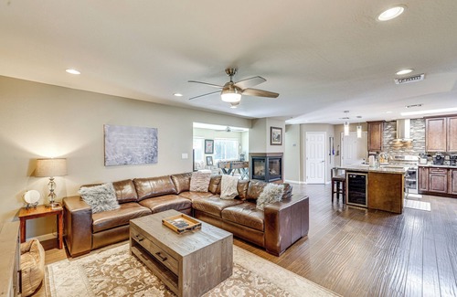 Raskin Estates House | 8 Mi to Old Town Scottsdale: Family Home!