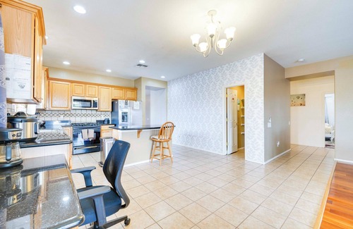 Westwing Mountain House | 8 Mi to Sports Complex: Peoria Home w/Hot Tub!