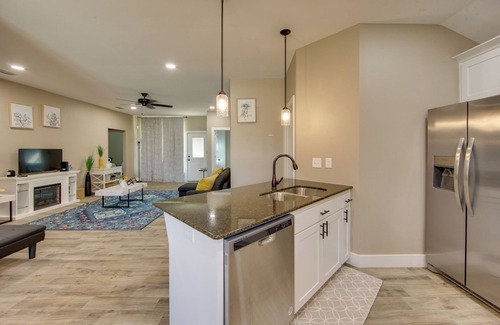 Lindale House | 8 Mi to State Park: Home w/Fenced Yard in Lindale