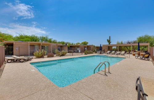 North Scottsdale Apartment | 8 Mi to TPC Scottsdale Quiet Condo with Pool Access