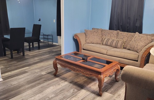 Covington House | 8 Minutes from Mystic