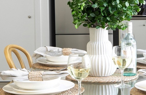 Moss Vale Apartment | 8 on Clarence - perfectly located in the centre of town