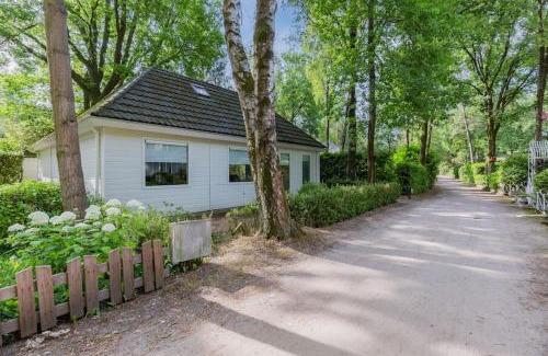 Diessen House | 8 pers vakantiehuis met natuur- sauna en bubbelbad