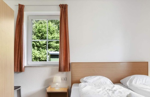 Dwergte House | 8-person dog bungalow in the holiday park Landal Dwergter Sand