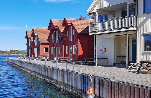 Sjernarøy House | 8 person holiday home in Sjernarøy