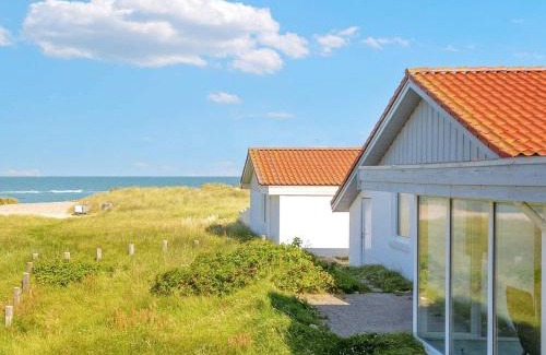 Lild Strand House | 8 person holiday home in Frøstrup-By Traum