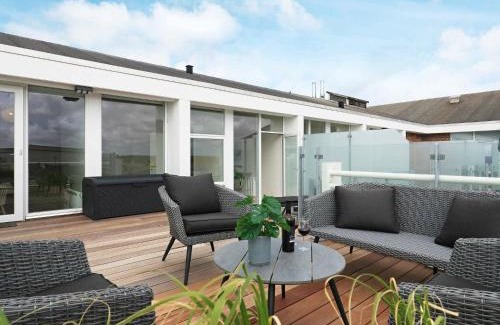 Sondervig Apartment | 8 person holiday home in Ringkøbing-By Traum