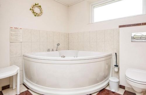 Ørsted House | 8 person holiday home in Ørsted-By Traum