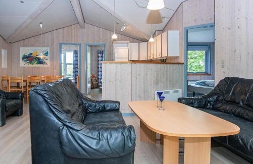 Hvidbjerg Strand House | 8 person holiday home in Børkop-By Traum