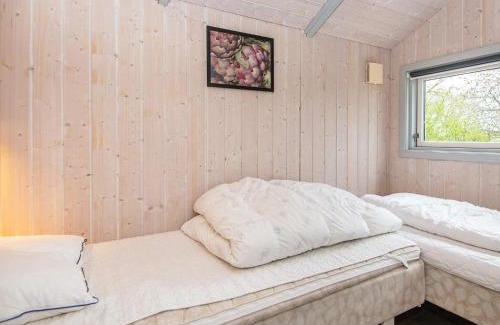 Hvidbjerg Strand House | 8 person holiday home in Børkop-By Traum