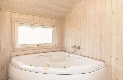 Pandrup House | 8 person holiday home in Pandrup-By Traum