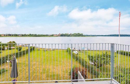 Praesto House | 8 person holiday home in Præstø