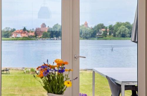Praesto House | 8 person holiday home in Præstø