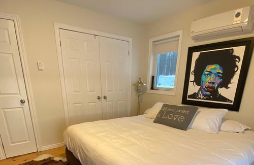 Havelock-Belmont-Methuen Cottage | 8 Sleeper Cottage with room for more