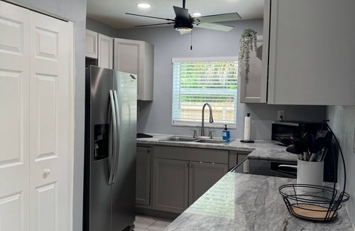 West Lealman House | #8 The Gulfside Getaway Home