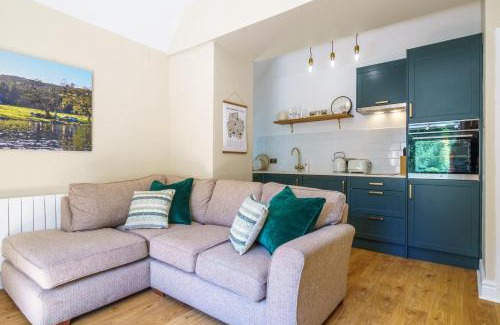 Low Newton House | 8 The Lake - Lake Access - Perfect for couples