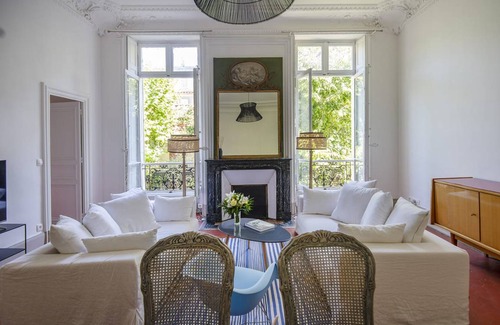 Palais de justice Apartment | 80 m² Apartment ∙ 2 bedrooms ∙ 2 guests