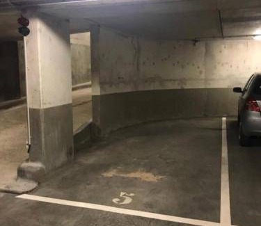 Ivry-port Apartment | 80 m² Apartment ∙ 3 bedrooms ∙ 9 guests