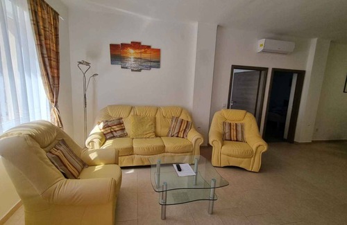 Balatonlelle Apartment | 80 m² Apartment ∙ 2 bedrooms ∙ 6 guests