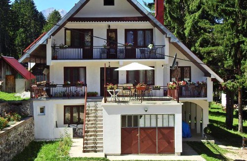 Zabljak Apartment | 80 m² Apartment ∙ 3 bedrooms ∙ 6 guests