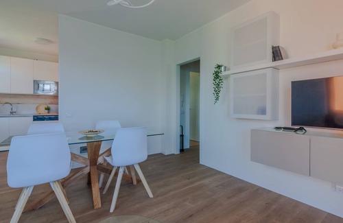 Fiumelatte Apartment | 80 m² Apartment ∙ 2 bedrooms ∙ 5 guests