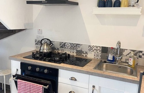 Askeaton House | 80 m² House ∙ 1 bedroom ∙ 2 guests