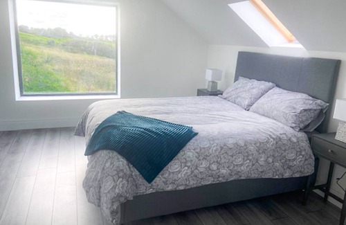 Askeaton House | 80 m² House ∙ 1 bedroom ∙ 4 guests