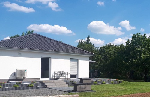 Oberhavel House | 80 m² House ∙ 2 bedrooms ∙ 4 guests