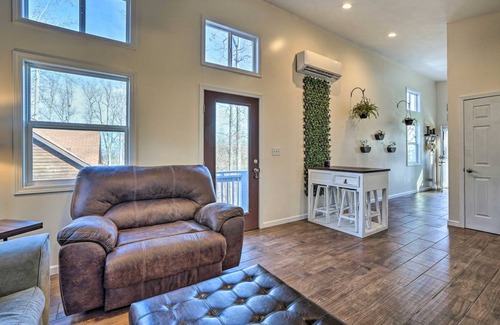 Oak Grove House | 80 m² House ∙ 2 bedrooms ∙ 5 guests