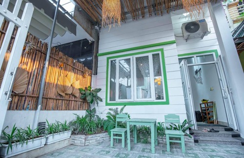Sam Son House | 80 m² House ∙ 2 bedrooms ∙ 5 guests