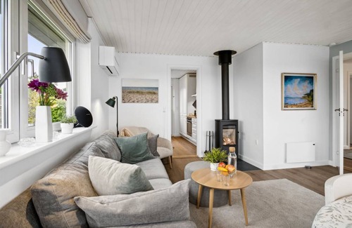 Hejsager Strand House | 80 m² House ∙ 3 bedrooms ∙ 4 guests